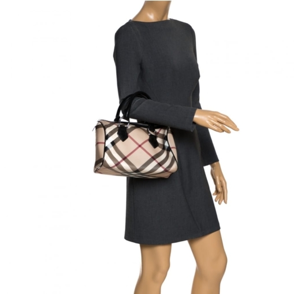 Burberry Beige/Black Nova Check PVC Chester Boston Bag - Picture 5 of 16